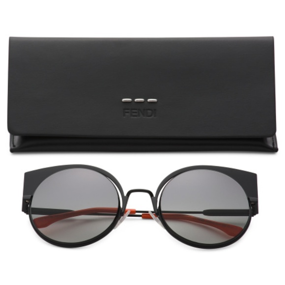 NWT FENDI Made In Italy Designer Sunglasses main image 6